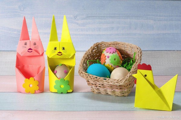 家庭手工艺活动：通过手工艺的创作促进宝宝的智力发展