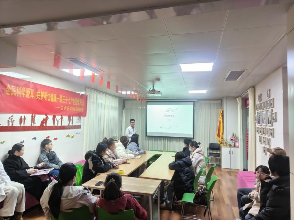 巧手花灯暖孕期，兰山妇幼孕妇学校开展主题手工课活动