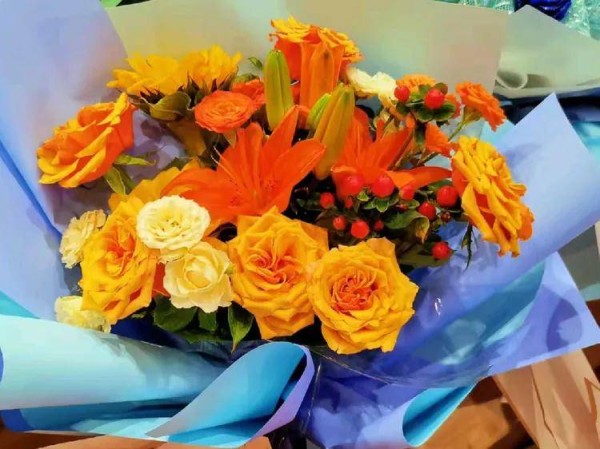 七律 喜迎三八妇女节（外三首）