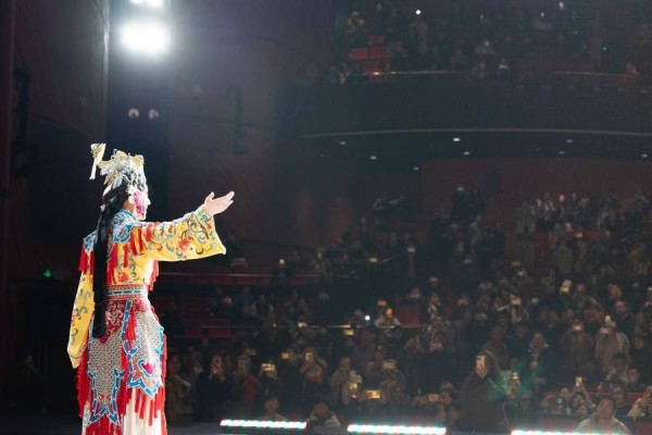 史依弘：虞姬之美，跨越时间