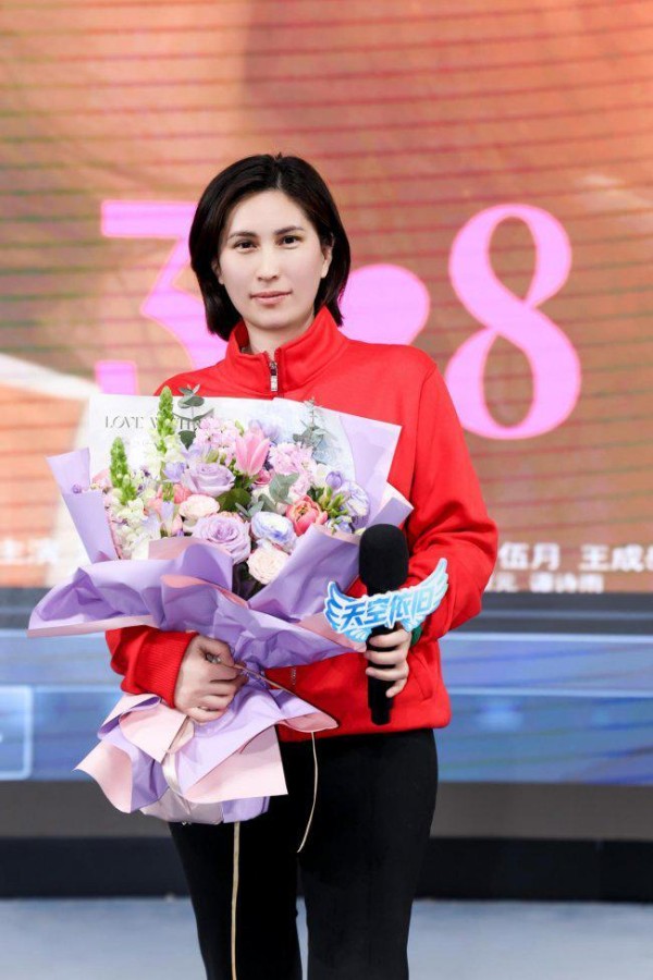 光影致敬女性 温暖奔赴美好  ——《天空依旧》