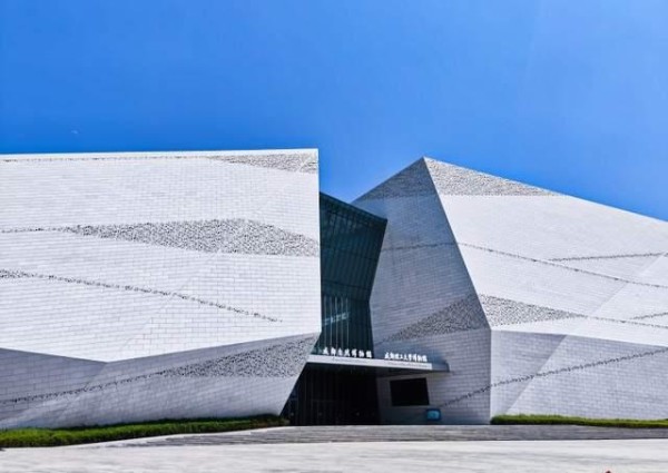 蓉城科普研学“乐园”+1 科技助力“沉浸式”探索自然科学世界