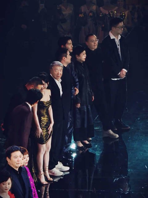 藏海天团，就是权威 太有气势了 藏海传肖战北京机场路透视频