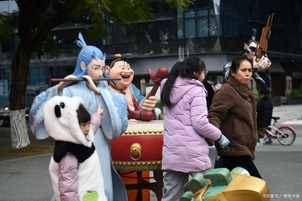 《哪吒 2》结界兽互殴:这哪是打架,分明是搞笑大赏!