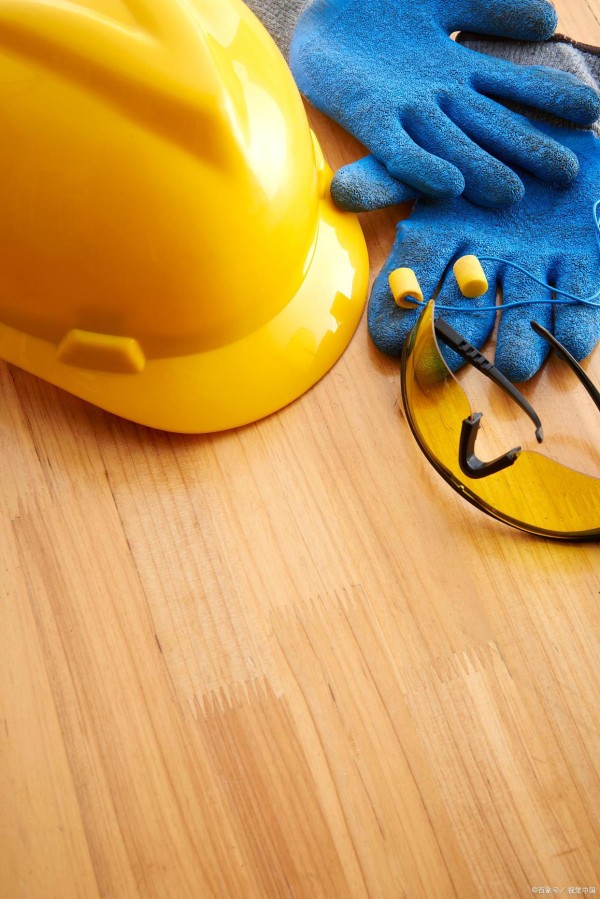 驾驶员安全教育培训试题附答案