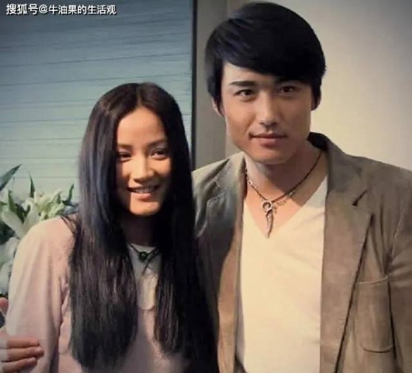 瞿颖胡兵久违同框,两人面带微笑状态超好,胡兵首次回应恋情传闻