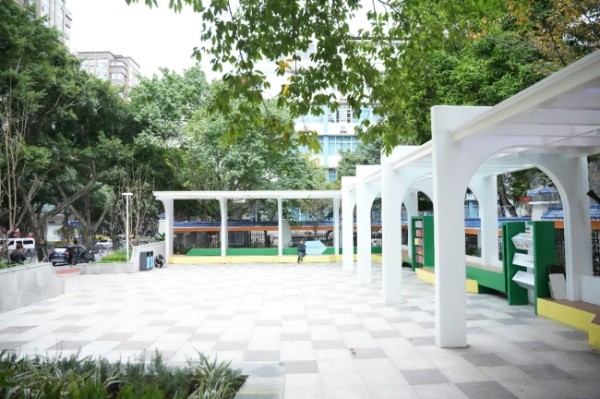 自贡市春华美育花园一角。自贡高新区住房和城市更新局供图