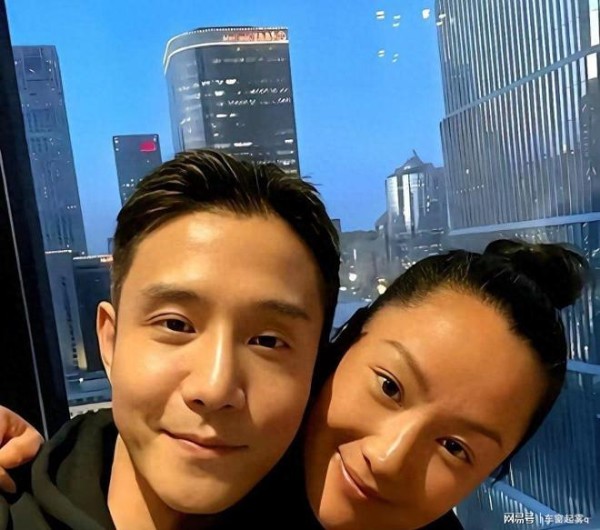 瞿颖回应已婚！54岁坦然认爱，不领证不办婚礼，活成人间清醒