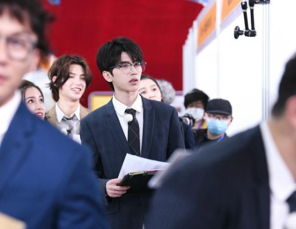 当前最热综艺排行：《这！就是街舞》仅排第3，榜首热度超高！