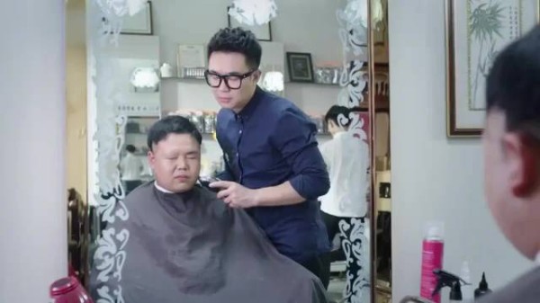 原谅我不厚道的笑了，你还别说真有点协调