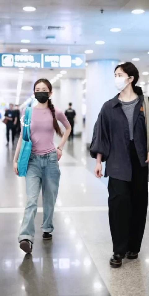 黄多多一看就是女明星!她不出道我第一个不答应!