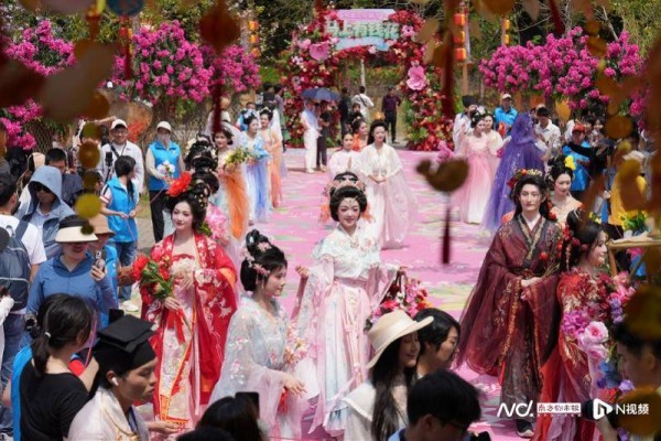 第五届东莞观音山花朝节浪漫启幕！