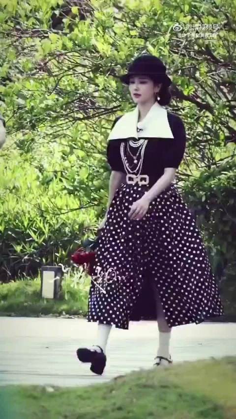 白鹿奔跑吧留洋大小姐造型路透来啦！妥妥的千金归来！ 期待早日见面哦