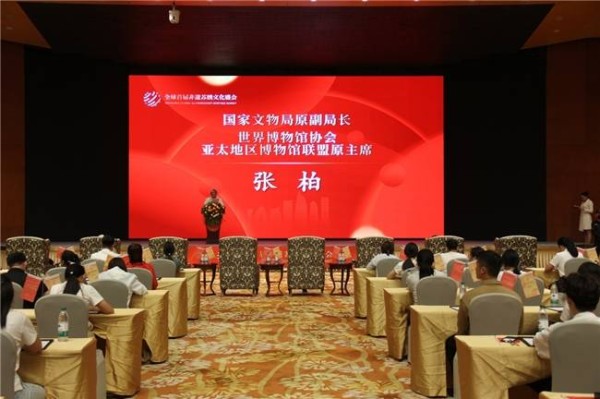 全球瞩目！刘红艳《马到成功》荣膺非遗百大珍品