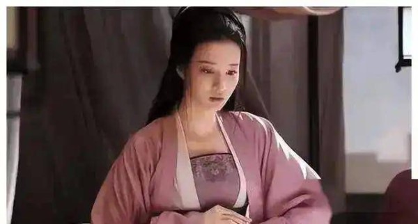 《金瓶梅》:古典文学改编的情欲寓言与社会镜像