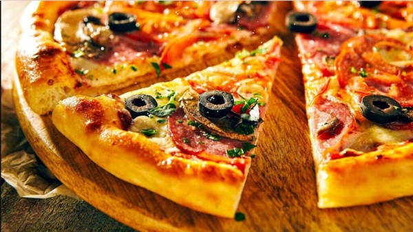 Austin's Best Pepperoni pizza