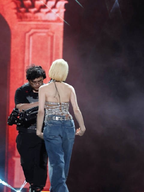 宋茜你太美了!完全是另一个风格