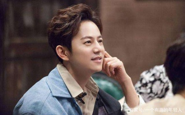 他温柔到骨子里，情商高又有教养，娱乐圈中的暖流—何炅