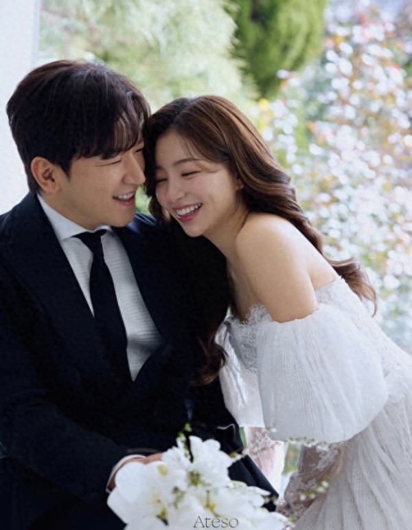 神话李玟雨婚礼现场公开,队友申彗星缺席,与其他成员已断联