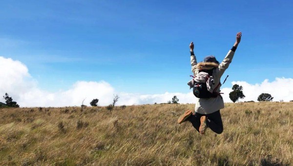 一遇事就哭，那些“玻璃心”的孩子，到底是怎么养成的？