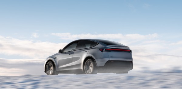 Model Y – Electric Midsize SUV