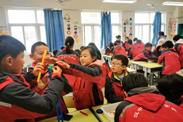 从课本到世界，科技课堂趣事多丨汉中市仁德学校项目式科技课程系列报道