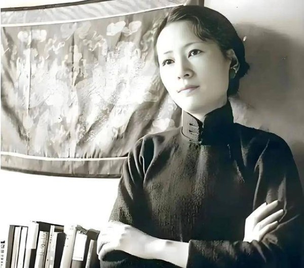 读了三遍《林徽因传》才明白：女人最顶级的魅力，是一身静气