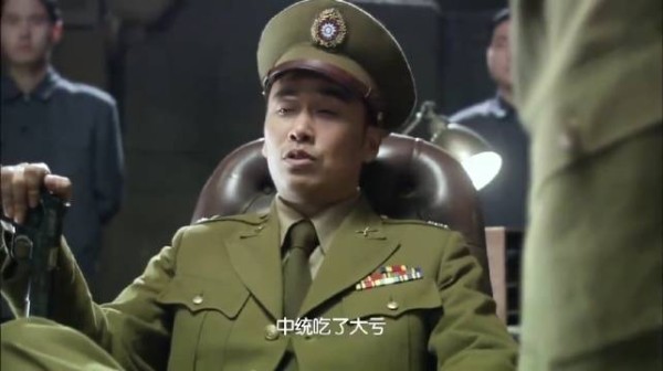 特务嚣张叫板，哪想郑耀先直接赏巴掌吃，随口的气话更亮了