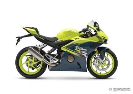 张雪既励志又是良心企业家，一个修车穷小子逆袭成为世界冠军缔造者的故事，比任何剧本都更热血-有驾