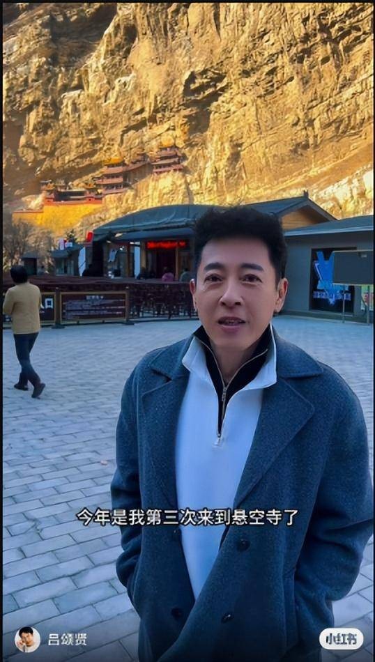 香港知名男星近况曝光，身材紧致打破暴瘦传闻，重返旧地引回忆杀