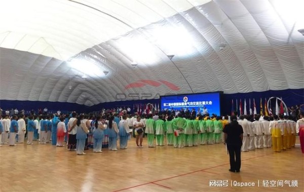 多功能气膜综合馆，打造运动与健身新地标—轻空间