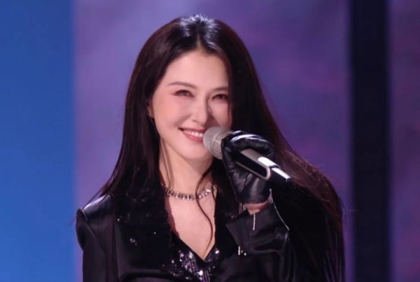 徐洁儿浪姐的“三字诀”，稳、飒、燃，实力圈粉不服不行