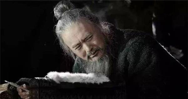 孔子的唯女子与小人难养也到底是何意思？于丹就曾栽在这话上