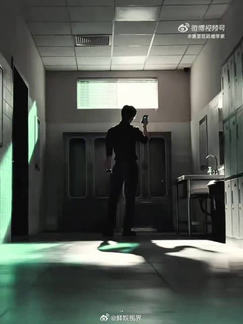 火象演员演出水象的细腻阴郁，井柏然这次的演技含金量毋庸置疑