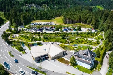 Krimmler WasserWelt, Ansicht aus der Luft | © krimmler-wasserwelten.at/Michael Stabentheiner