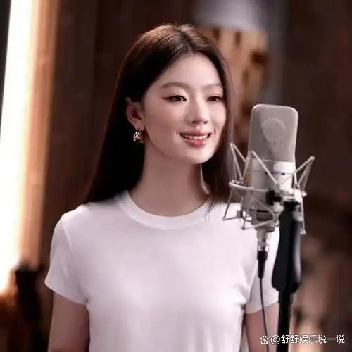 从好声音冠军到金曲奖入围，单依纯的蜕变全靠常石磊！他摒弃流水线打造，助她摆脱模板标签，专业指数飙升 37%，作品均分达 8.2