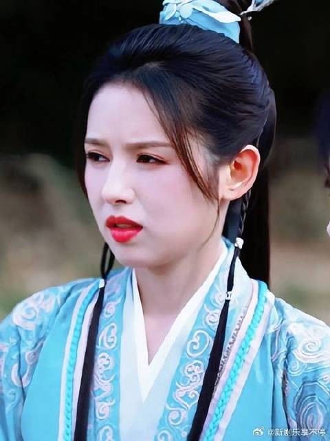 小情侣措不及防撒糖~王爷的颧骨疯狂上扬！