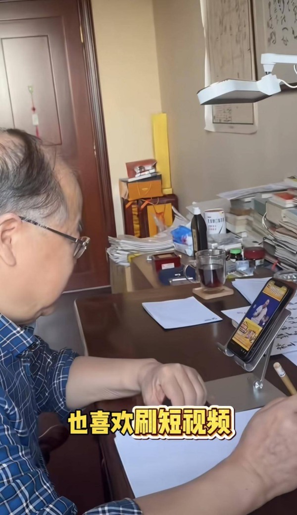 莫言新书《人呐》上市，灵感来源于刷短视频