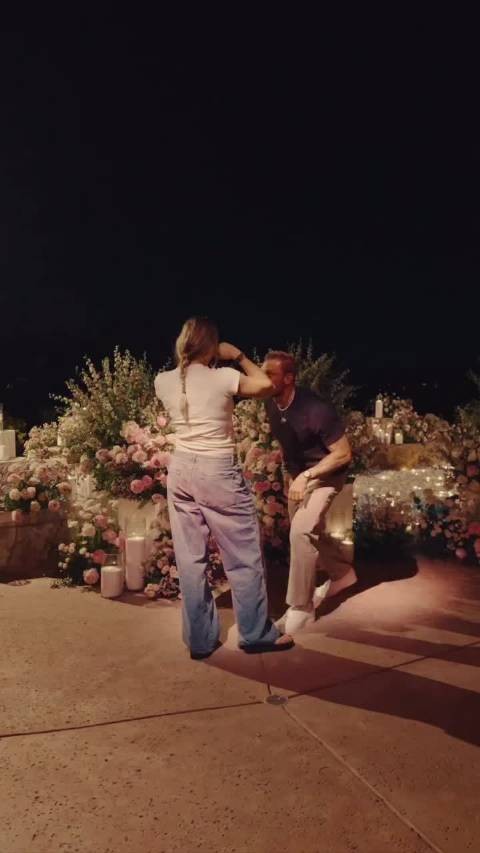 世界第一萨巴伦卡官宣订婚 恭喜