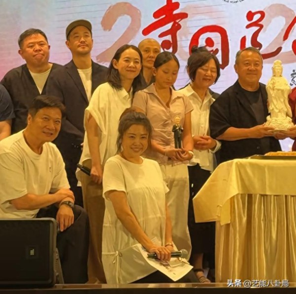 曾志伟73岁大寿!摆60桌筹300万,儿女同台祝寿,曾宝仪素颜疲惫