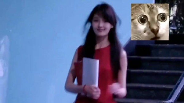 我勒个菀菀类卿 红裙子一出来了,瞬间理解了四爷当年初见甄嬛的震撼