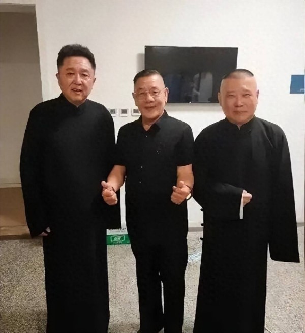 杨进明：郭德纲叫我去德云社，就是养老去的，我一年能演200多场