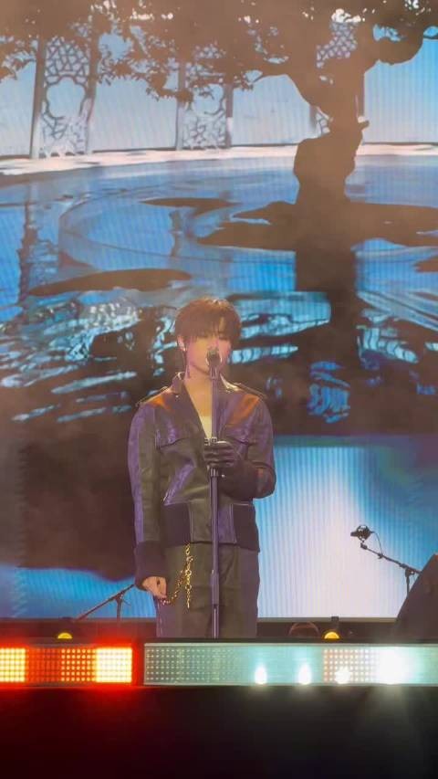 张子墨氧气音乐节状态 皮衣造型状态满分