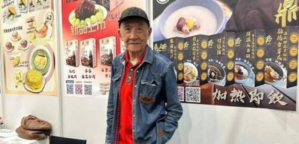 TVB老戏骨忍无可忍含泪再揭家丑，每月给大儿子五万，仍不知足