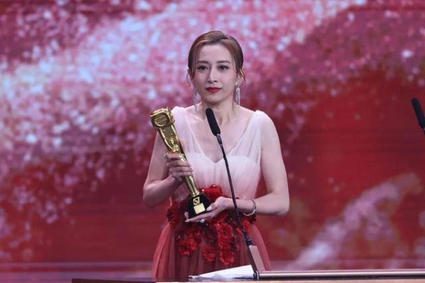 TVB视后晒长腿状态大勇，打破魔咒将拍新剧，延期一个月进拍摄