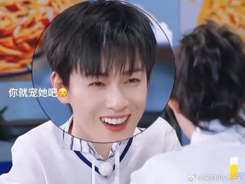 李大勇你就宠她吧~ “惯坏~都把她惯坏了~” 丞丞说：我也没办法了哈哈哈