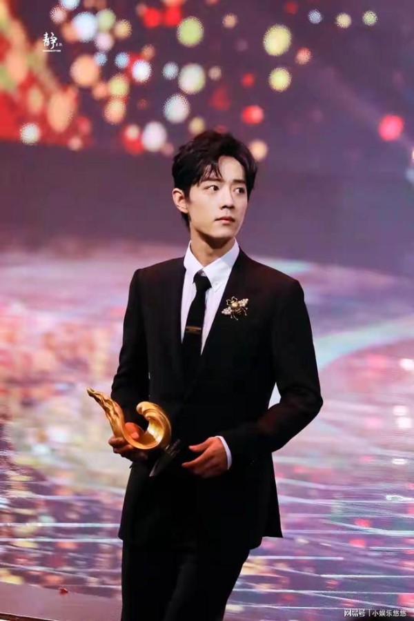 爆冷！肖战大影节加冕影帝，成90后首位影视双帝，实至名归！