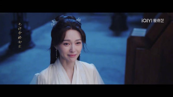 唐嫣新剧奔跑演绎角色多样人生