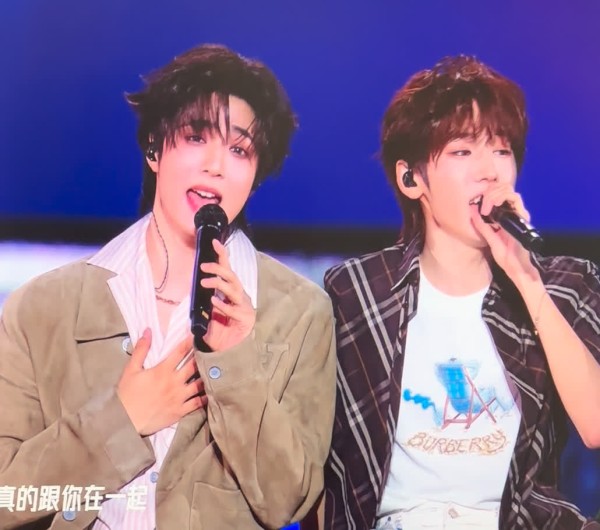 时代少年团广州演唱会开唱，宋亚轩刘耀文合作小宇舞台