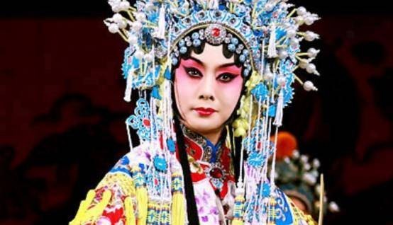 梅派传人李胜素：我永远成不了梅兰芳，只能尽力成为最好的李胜素